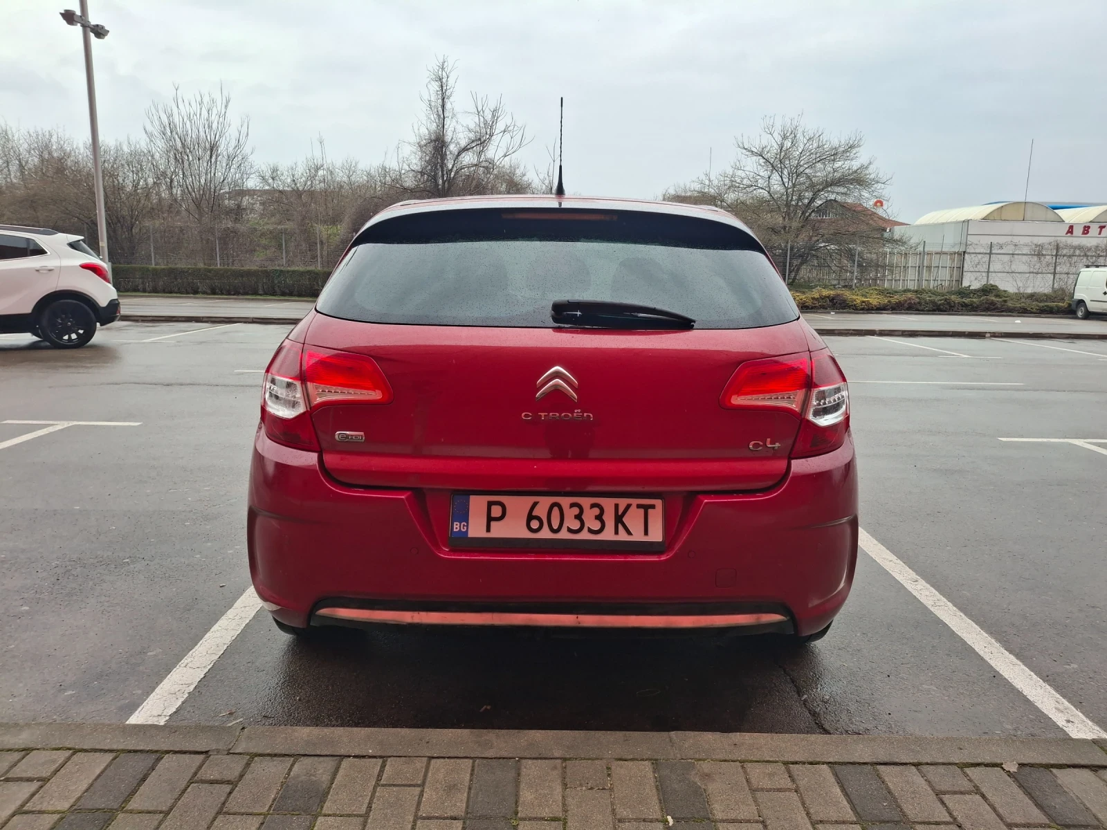 Citroen C4 1.6 e-HDI, снимка 6 - Автомобили и джипове - 53932506