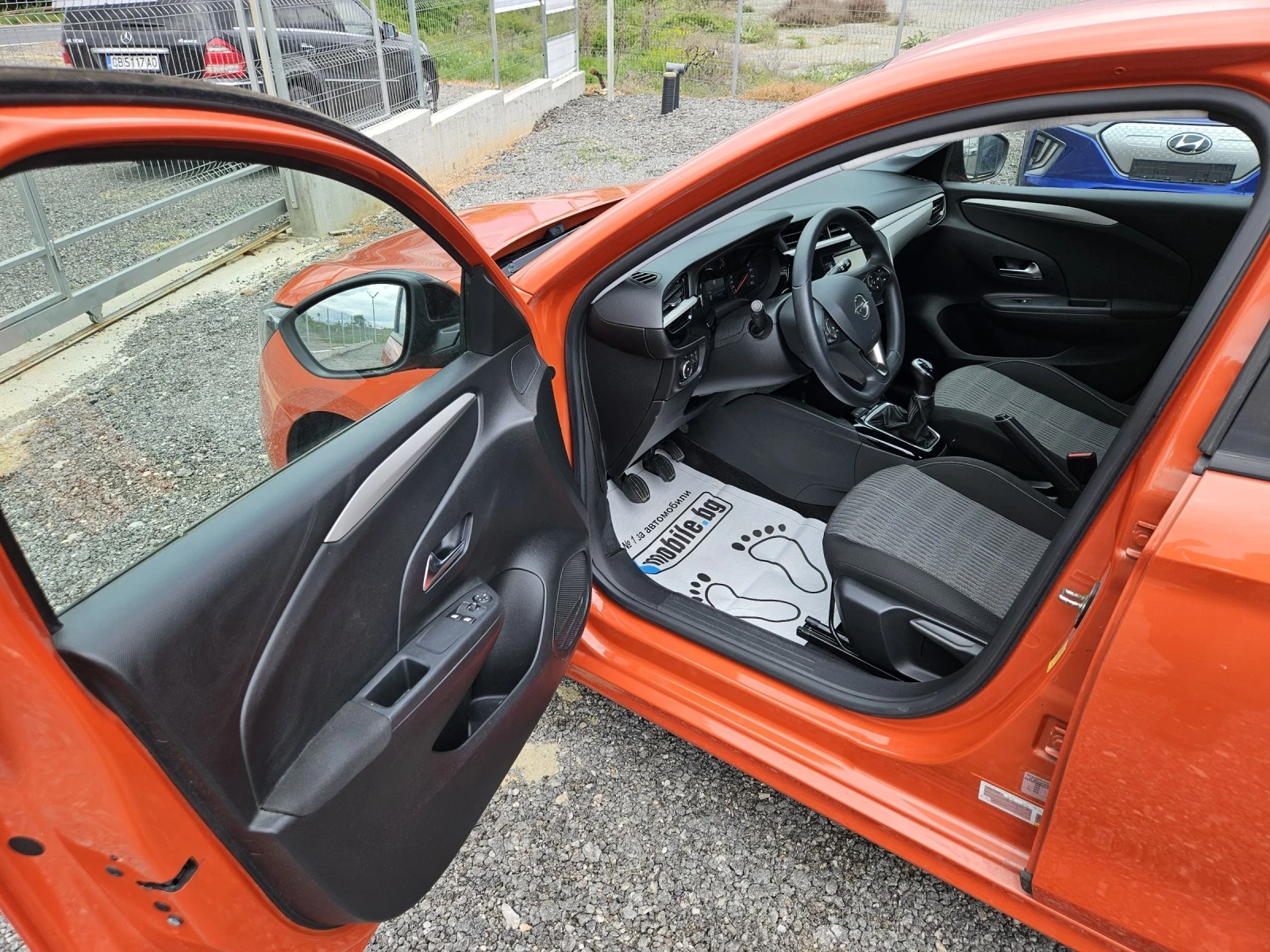 Opel Corsa 1.2 EURO6, снимка 9 - Автомобили и джипове - 54484012