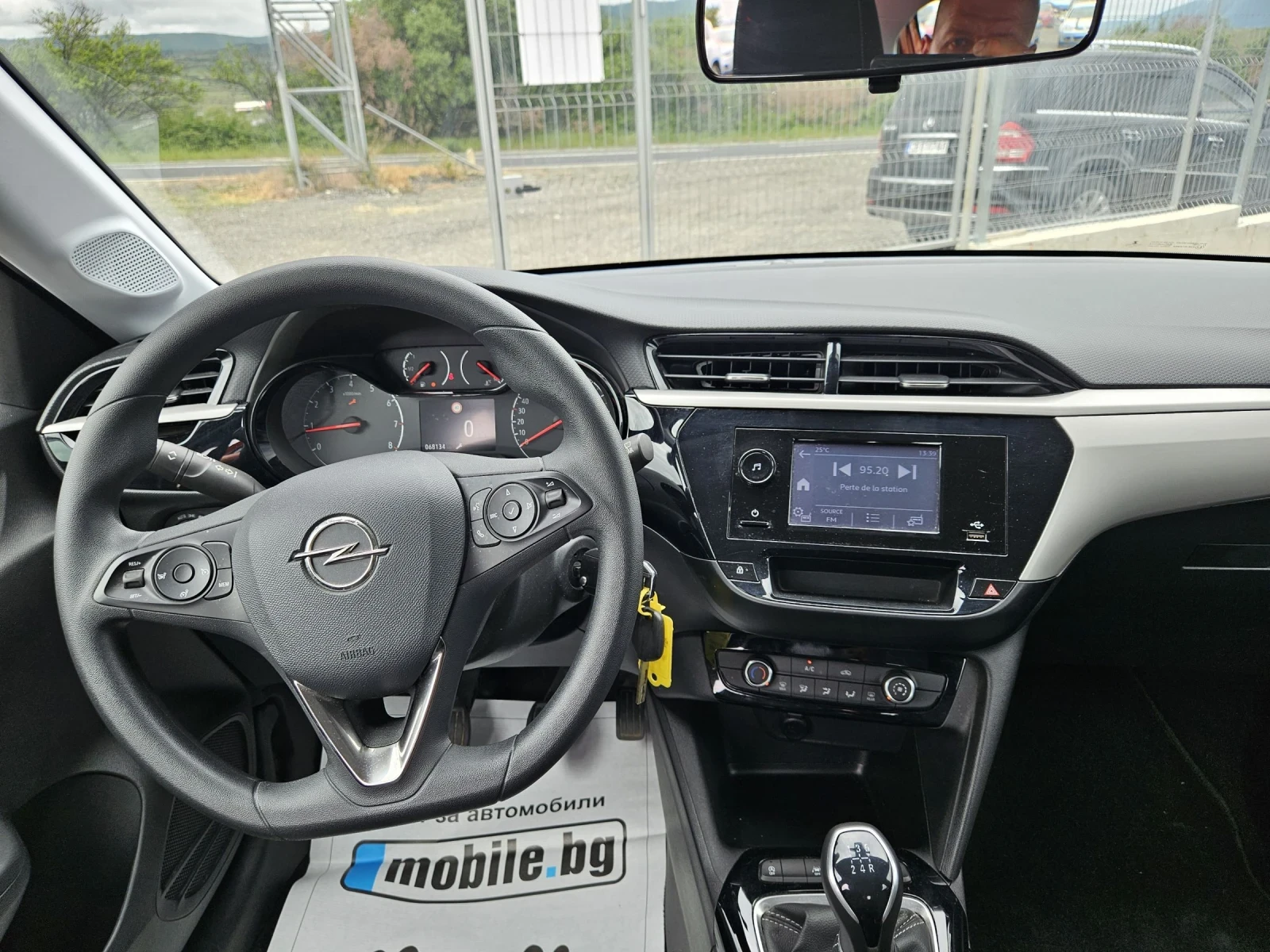 Opel Corsa 1.2 EURO6, снимка 12 - Автомобили и джипове - 54484012