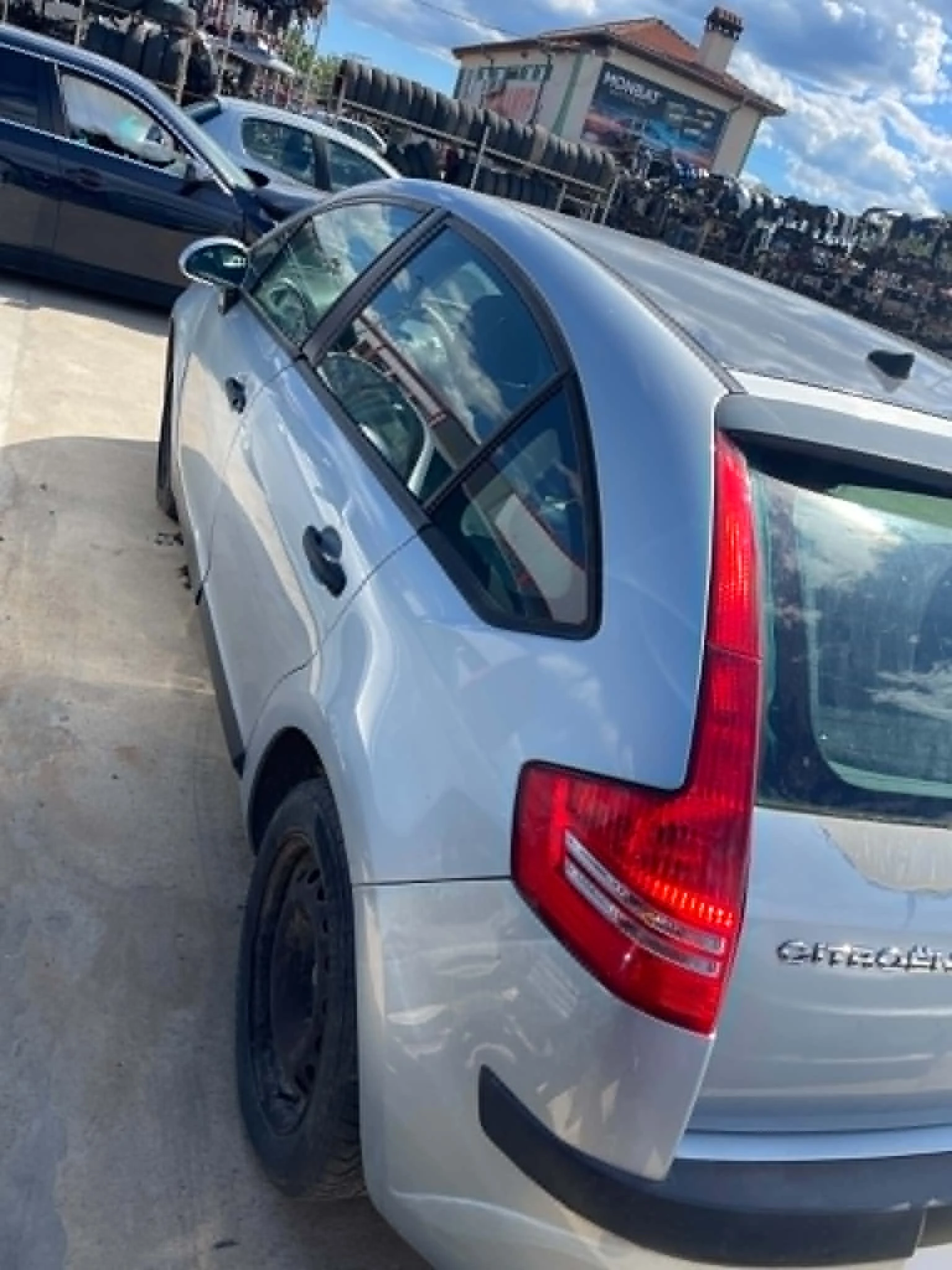 Citroen C4, снимка 2 - Автомобили и джипове - 54600417