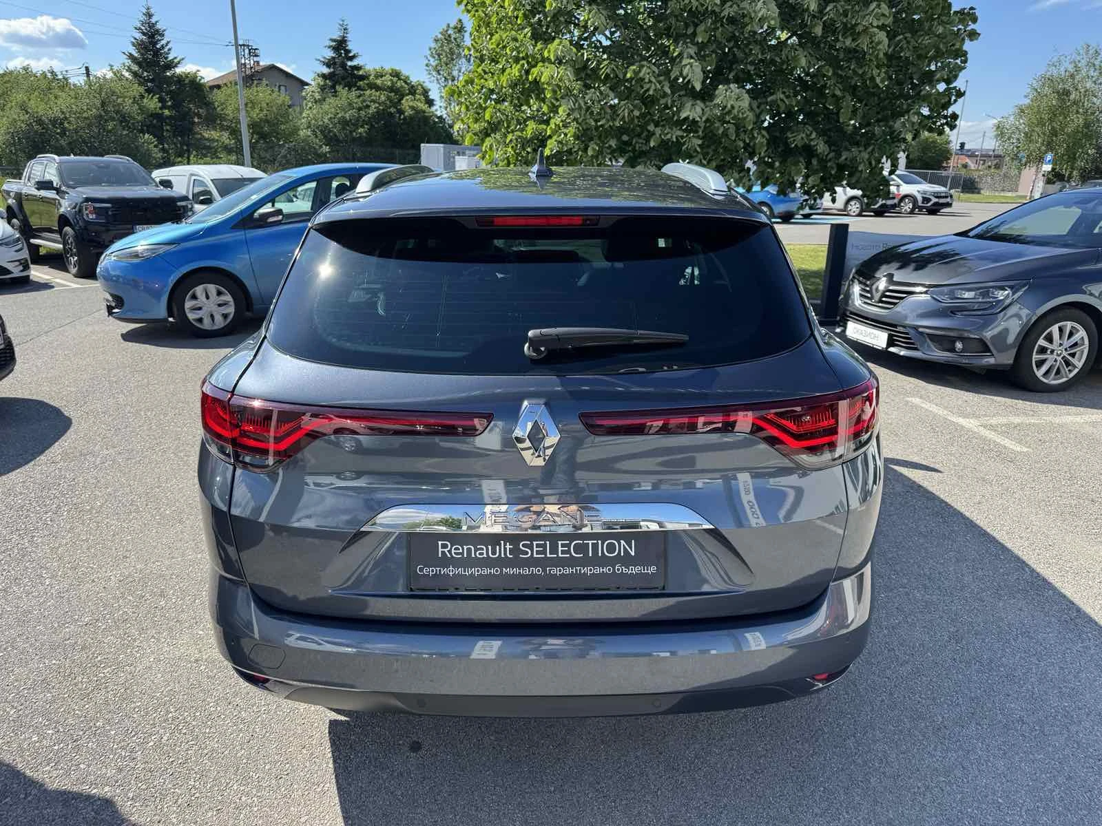 Renault Megane 1.3Tce, снимка 5 - Автомобили и джипове - 54619118