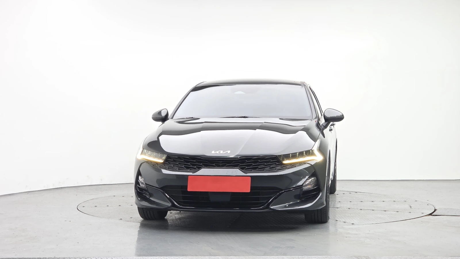 Kia K5 2.0LPI / Очакван внос !!!, снимка 3 - Автомобили и джипове - 54641830