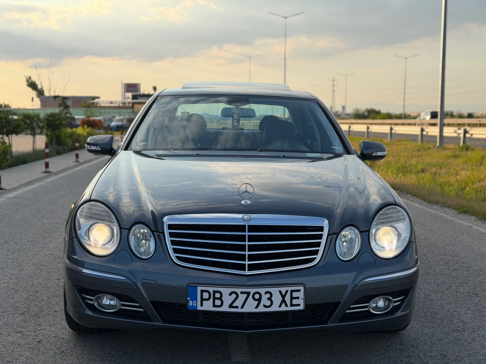 Mercedes-Benz E 280, снимка 8 - Автомобили и джипове - 54781939