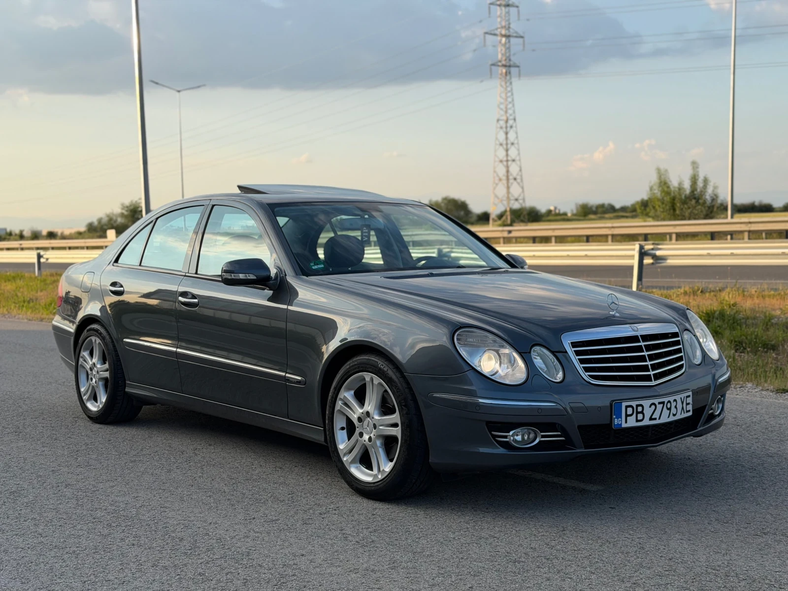 Mercedes-Benz E 280, снимка 10 - Автомобили и джипове - 54781939