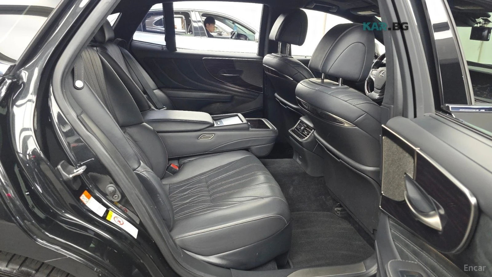 Lexus LS 500 * 3.5* HYBRID* LUXURY* ПОДГРЕВ* ОБДУХВАНЕ* ПАНОРАМ, снимка 12 - Автомобили и джипове - 54928714