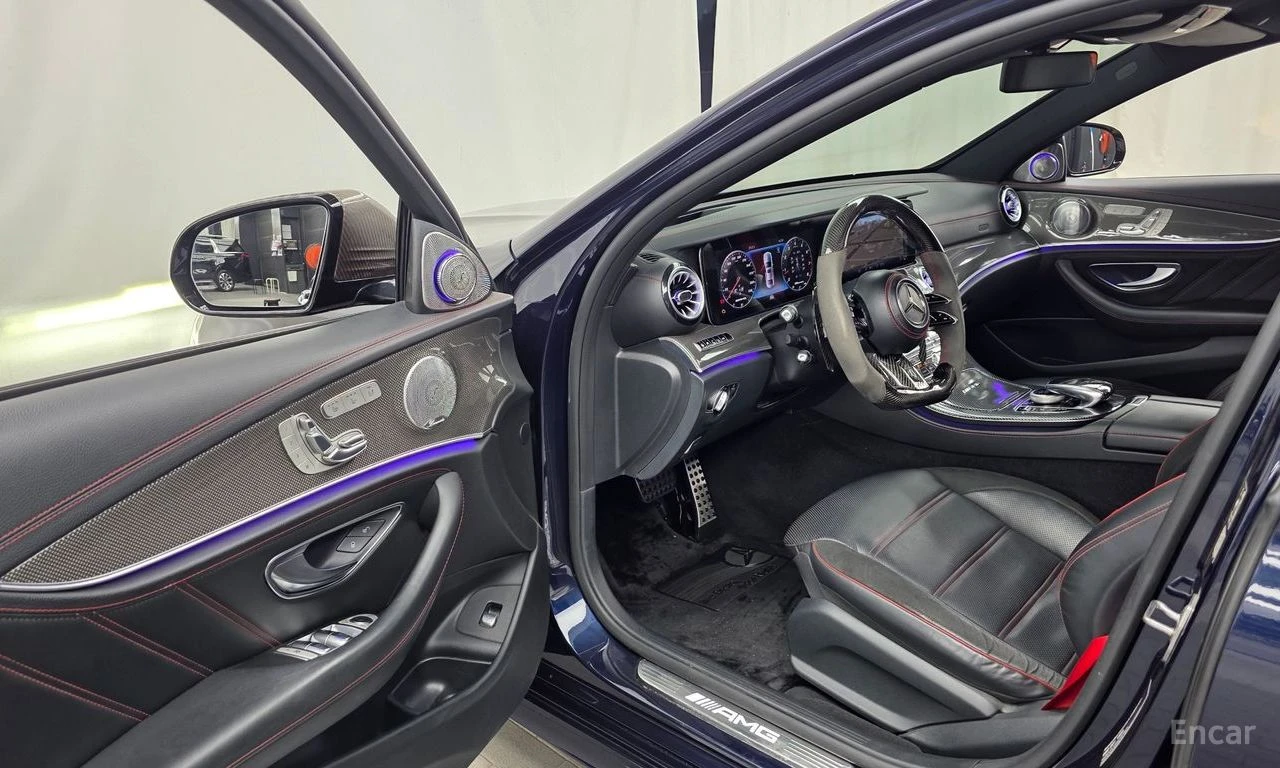 Mercedes-Benz E 43 AMG 63* PACK* 4MATIC* BURMESTER* ХЕДЪП* ОБДУХВАНЕ* 360, снимка 6 - Автомобили и джипове - 55208375