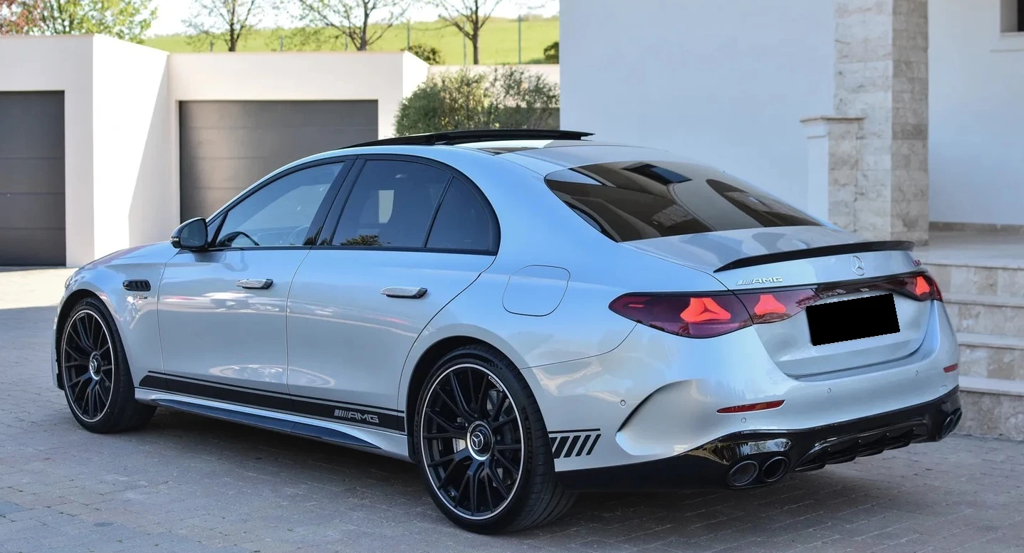 Mercedes-Benz E 53 AMG 4MATIC Hybrid Sedan, снимка 3 - Автомобили и джипове - 55218217
