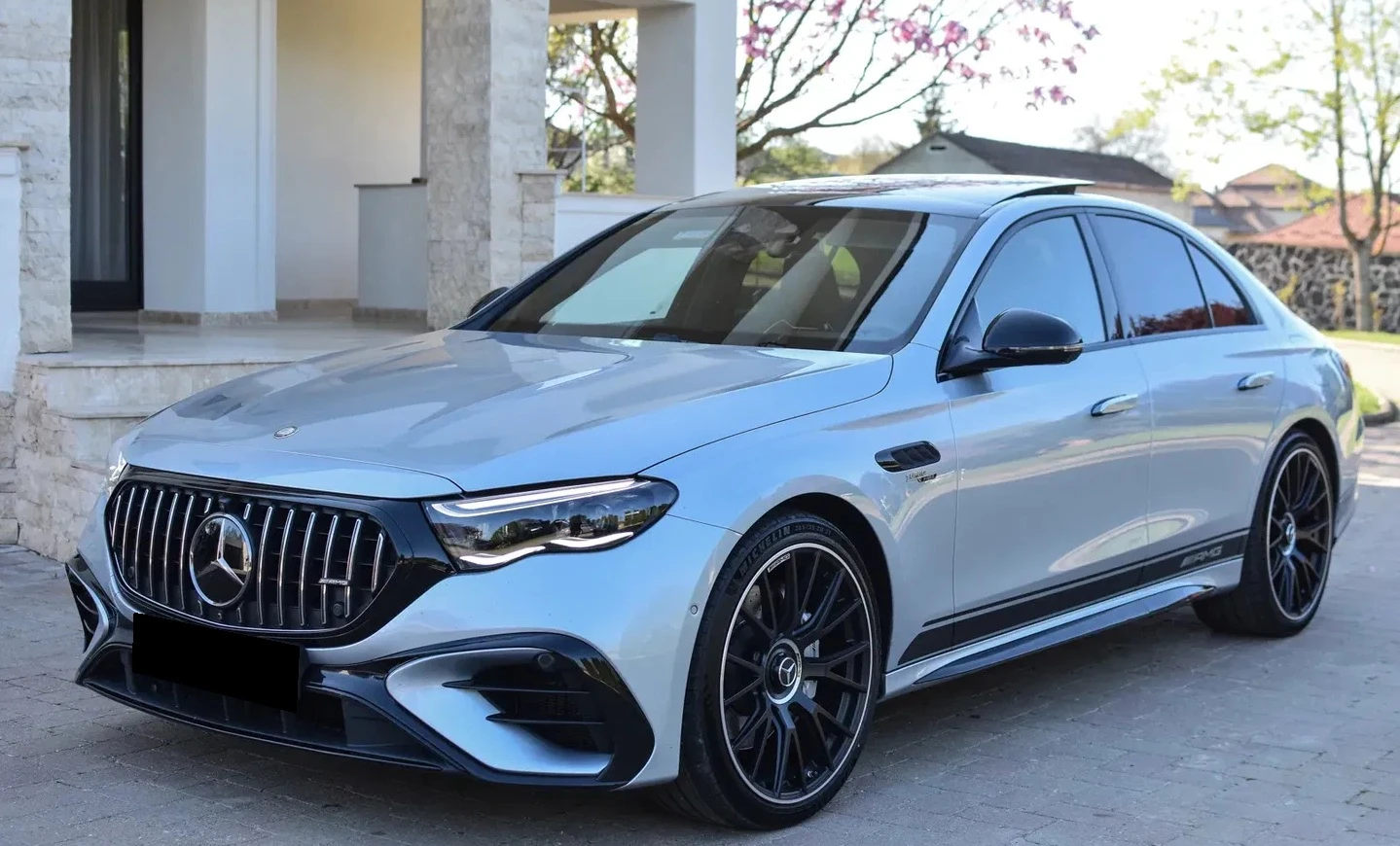 Mercedes-Benz E 53 AMG 4MATIC Hybrid Sedan