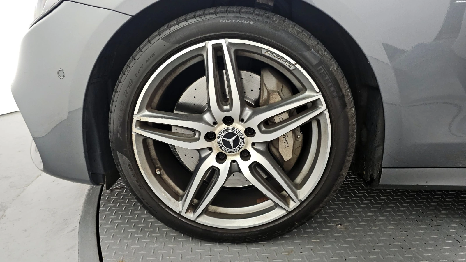 Mercedes-Benz E 300 AMG line/Head up/360 Cam/�������/�����/�������� | Mobile.bg � ����������� 2