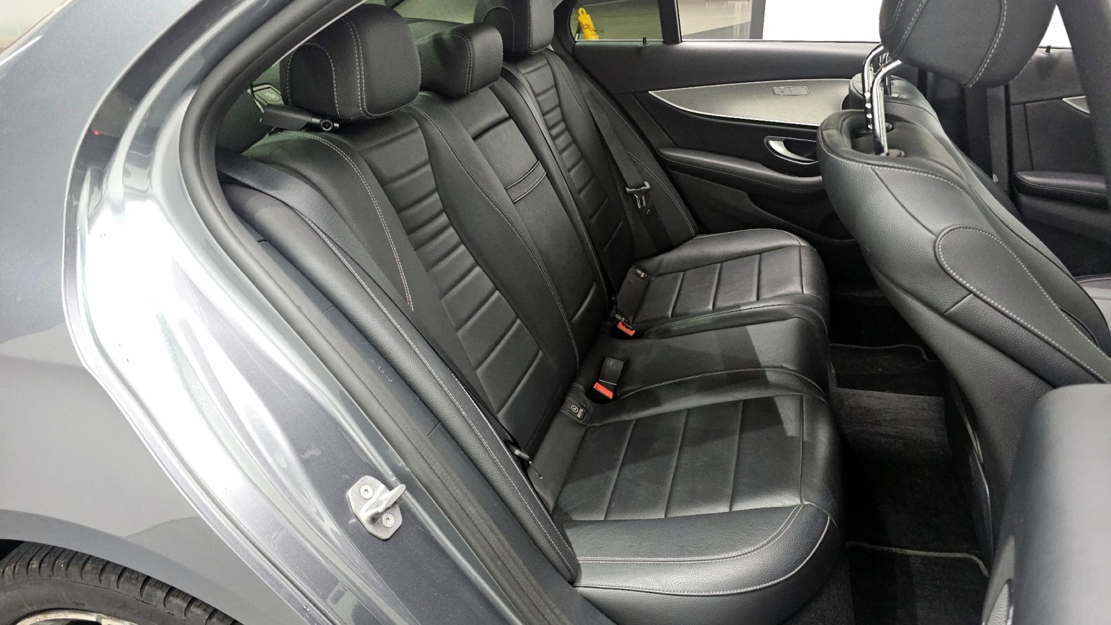 Mercedes-Benz E 300 AMG line/Head up/360 Cam/�������/�����/�������� | Mobile.bg � ����������� 5