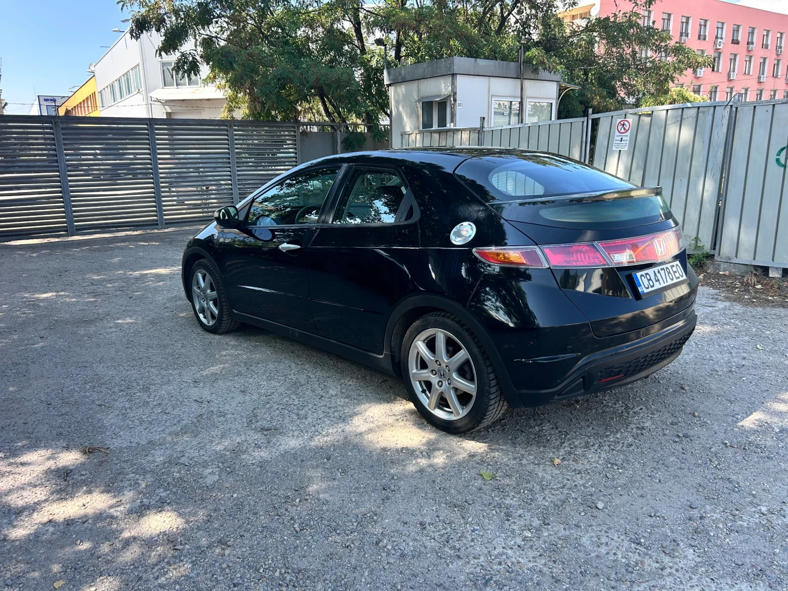 Honda Civic 1.4, снимка 3 - Автомобили и джипове - 55624040
