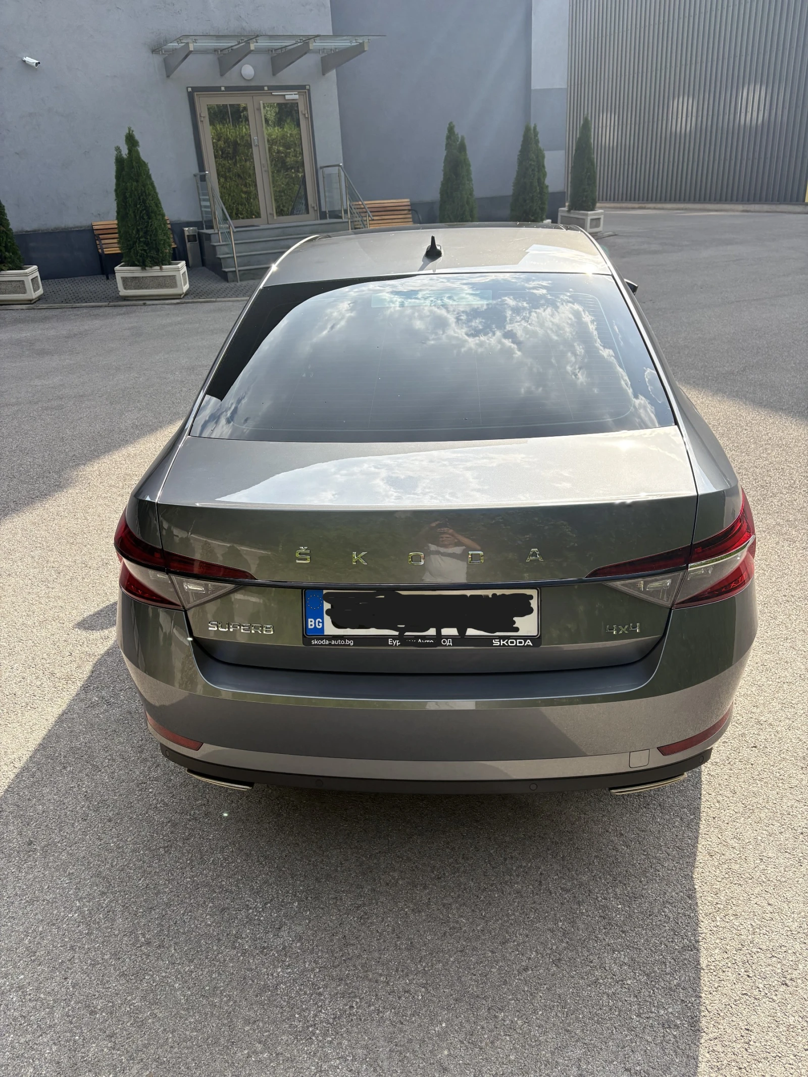 Skoda Superb Skoda Superb L&K | 280 к.с. | 4x4 | гаранция до 28, снимка 4 - Автомобили и джипове - 55826920