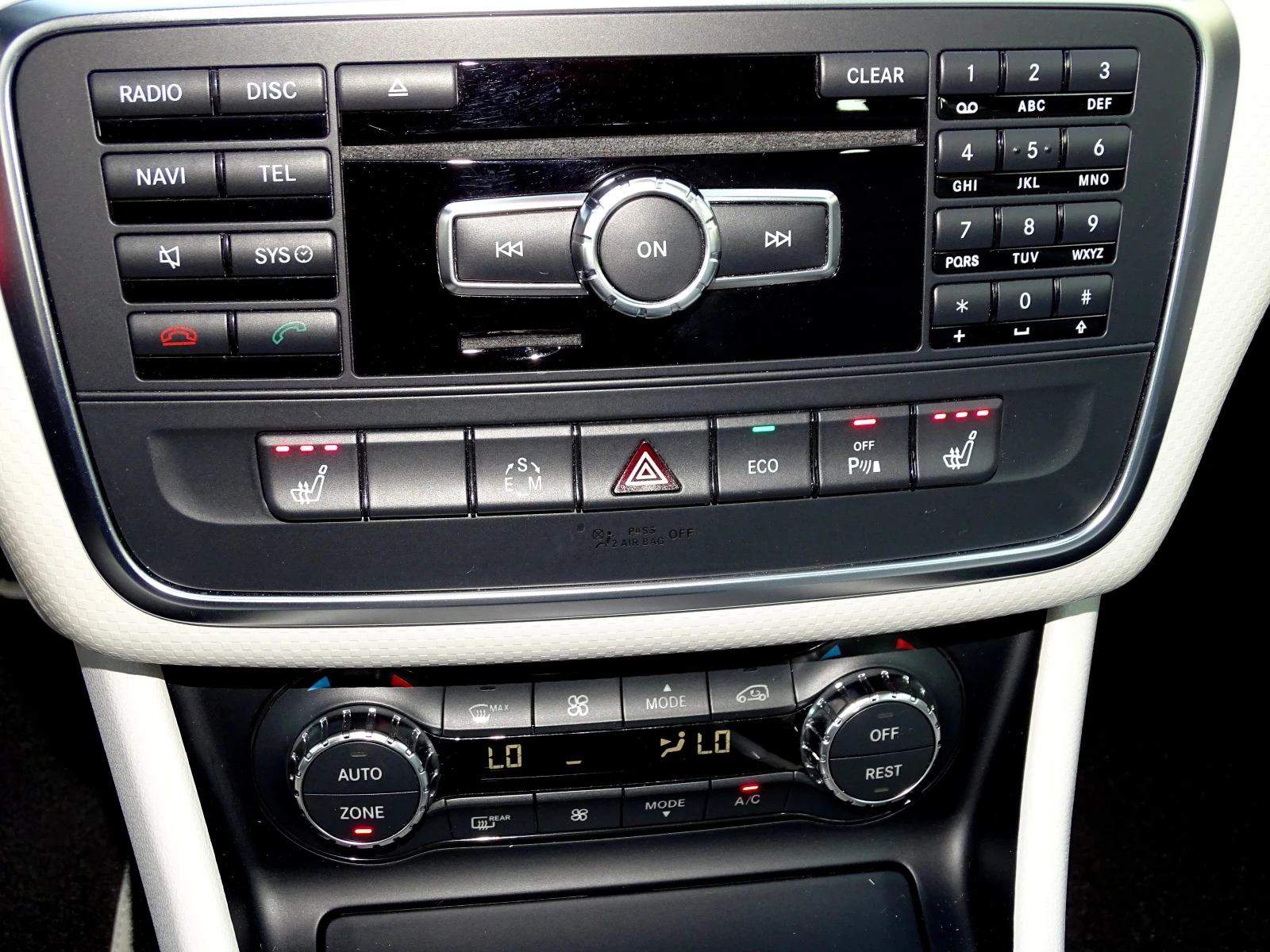 Mercedes-Benz A 220 2.2-CDI-170к.с-AMG LINE_АВТОМАТИК_* , снимка 15 - Автомобили и джипове - 55827741