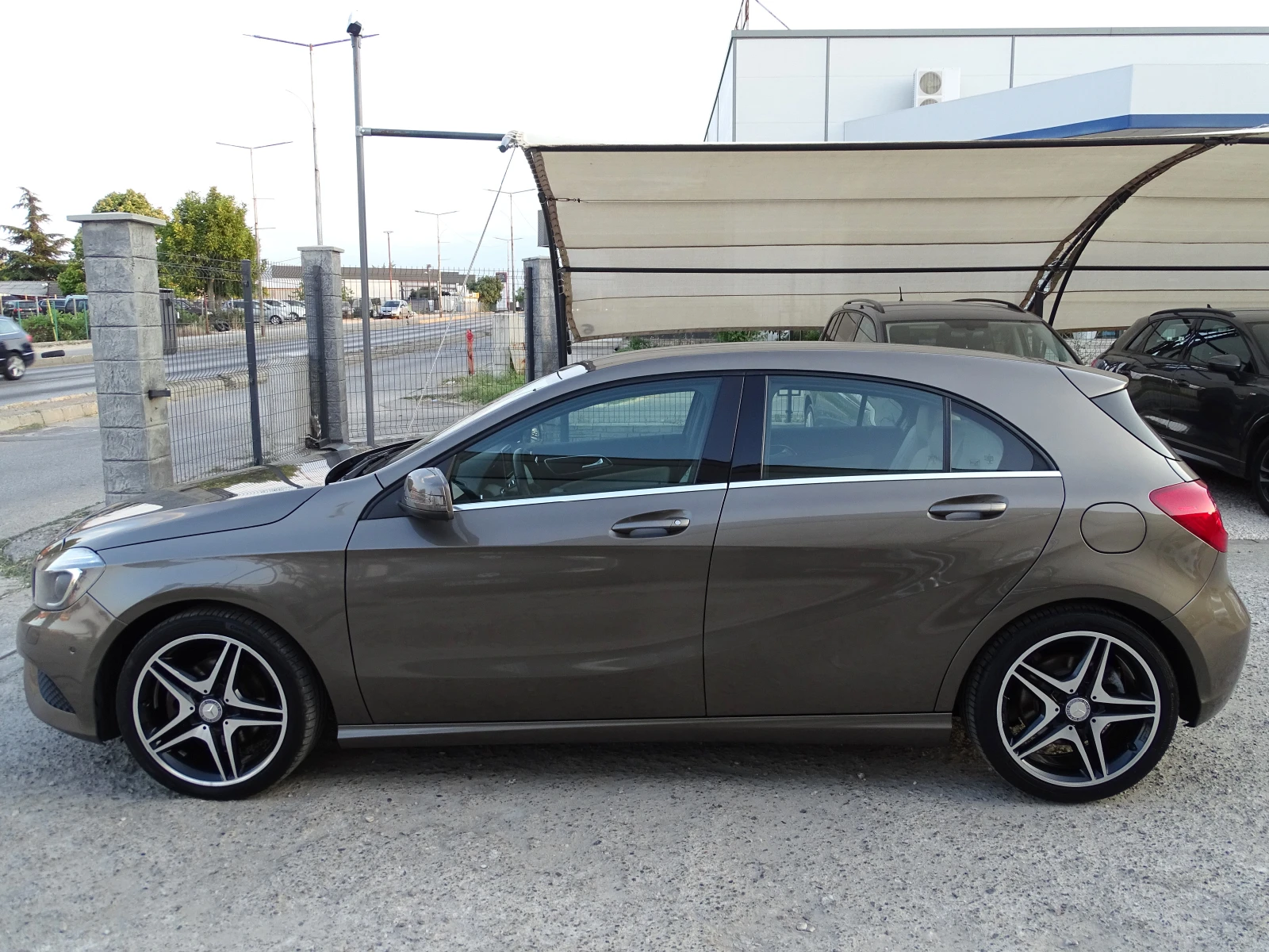 Mercedes-Benz A 220 2.2-CDI-170к.с-AMG LINE_АВТОМАТИК_* , снимка 7 - Автомобили и джипове - 55827741