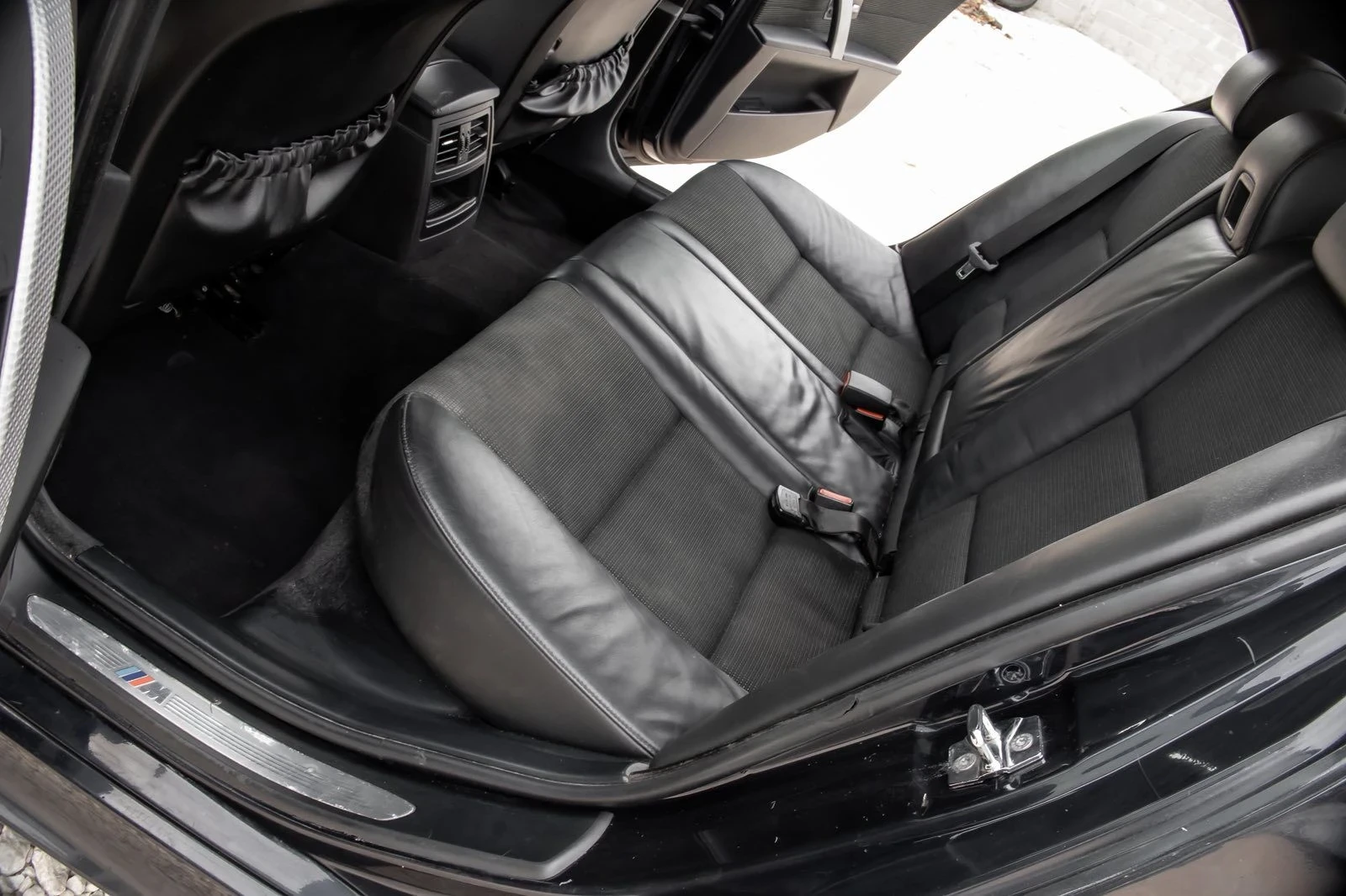 BMW 525 M-paket , снимка 12 - Автомобили и джипове - 56249801