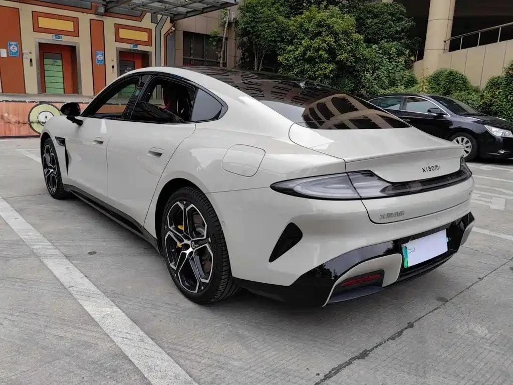 Xiaomi SU7, снимка 4 - Автомобили и джипове - 56685992