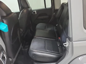 Jeep Wrangler * UNLIMITED SAHARA * CARFAX *    | Mobile.bg    11