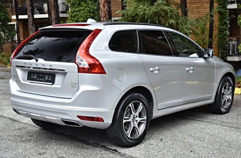 Volvo XC60 AWD AVTOMAT, снимка 4 - Автомобили и джипове - 51991670