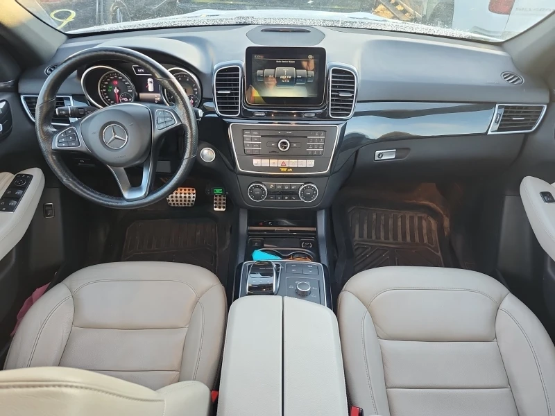 Mercedes-Benz GLE 400 AMG-Line* 4Matic* Harman/Kardon Камера* Подгрев* П, снимка 7 - Автомобили и джипове - 52537833