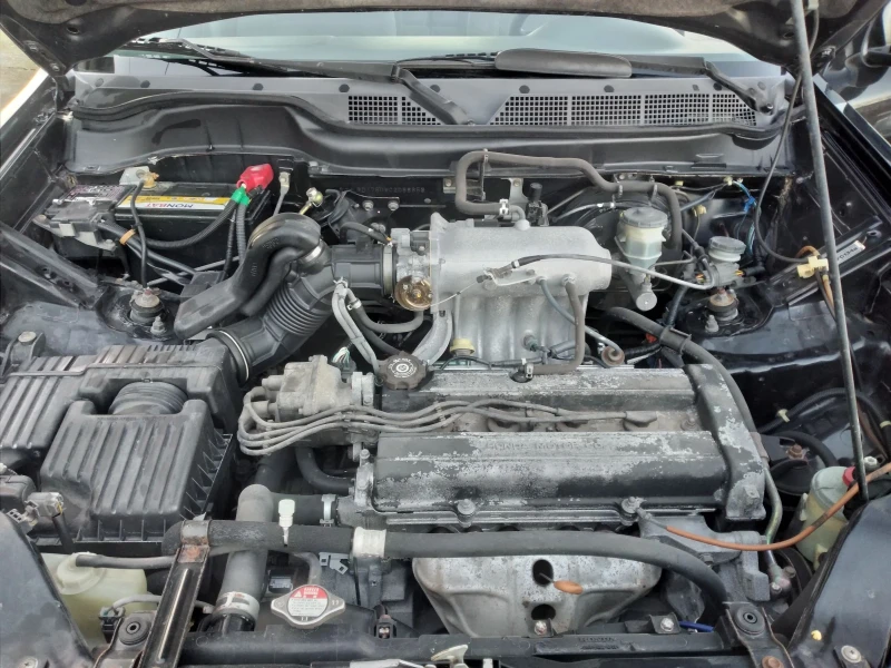 Honda Cr-v 2.0 Италия, снимка 11 - Автомобили и джипове - 52905881