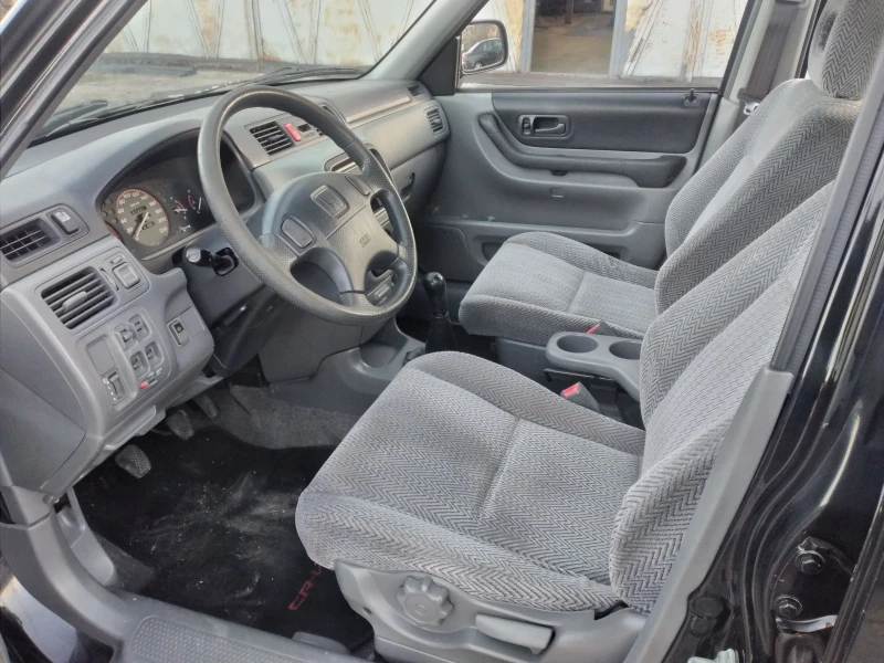 Honda Cr-v 2.0 Италия, снимка 5 - Автомобили и джипове - 52905881