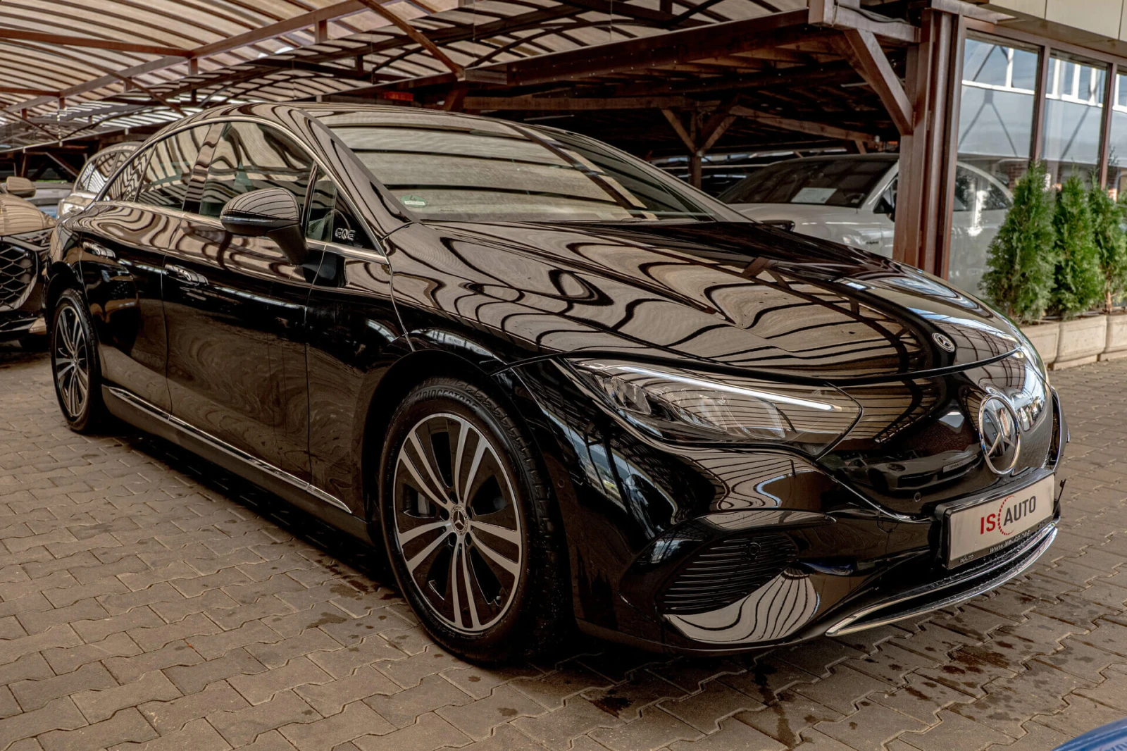 Mercedes-Benz EQE 300/98kWh/MBUX/Амбиент/Подгрев - изображение 2
