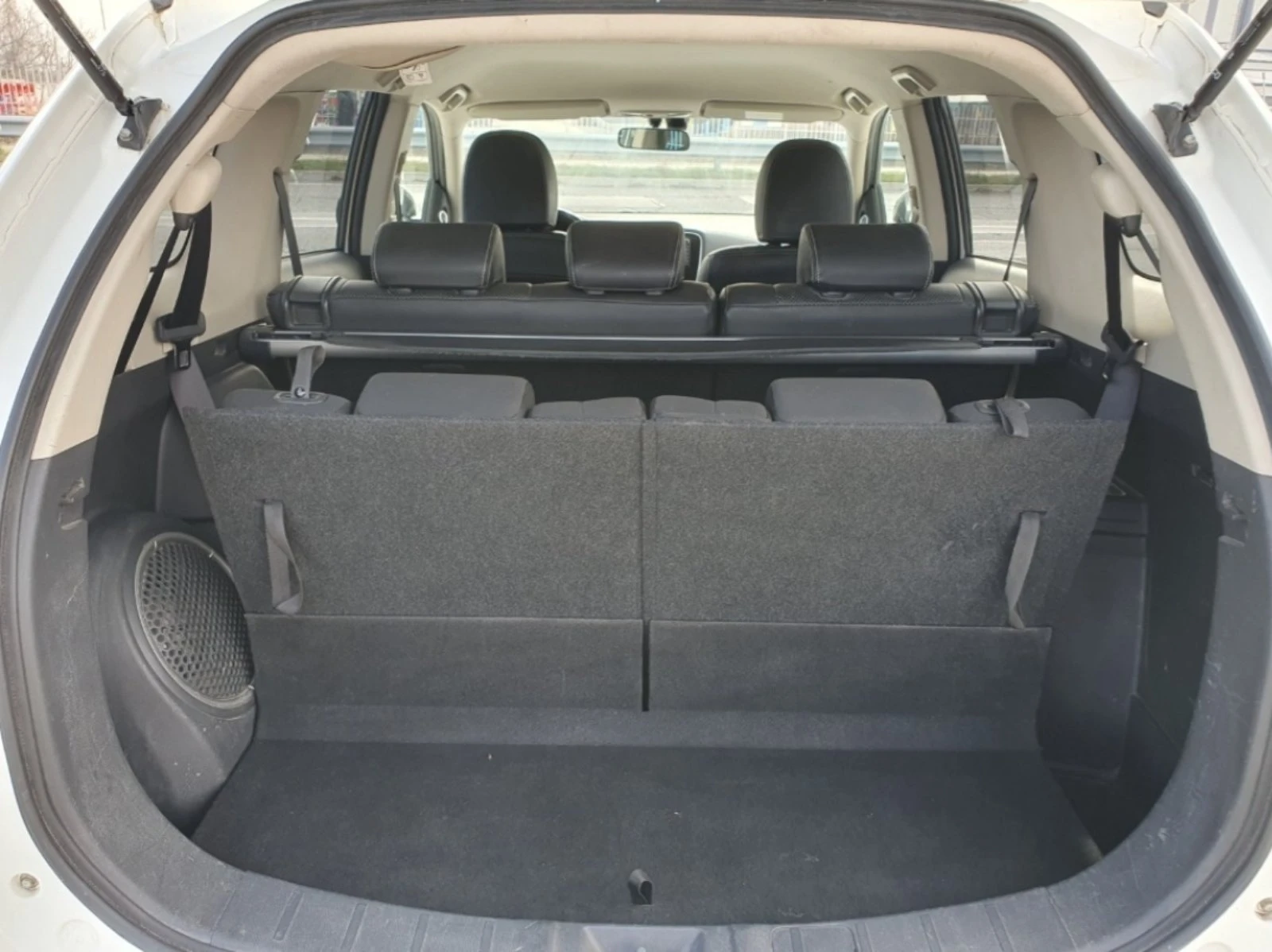 Mitsubishi Outlander 2, 2 d - изображение 9