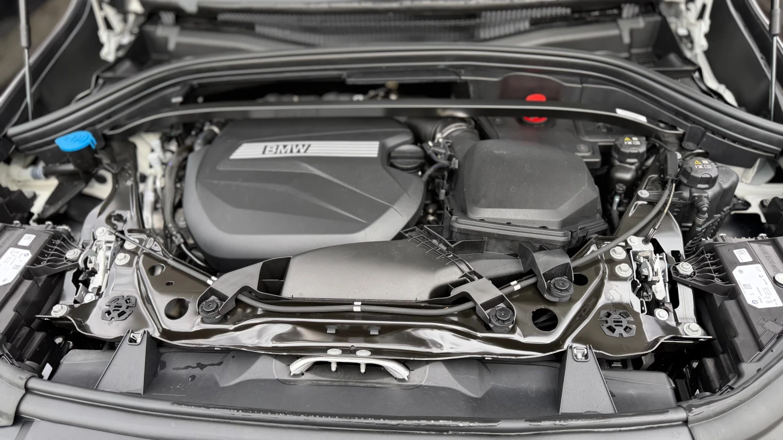 BMW X1 2.3d, М ПАКЕТ, ГАРАНЦИОНЕН,  ШВЕЙЦАРИЯ, снимка 17 - Автомобили и джипове - 53902297