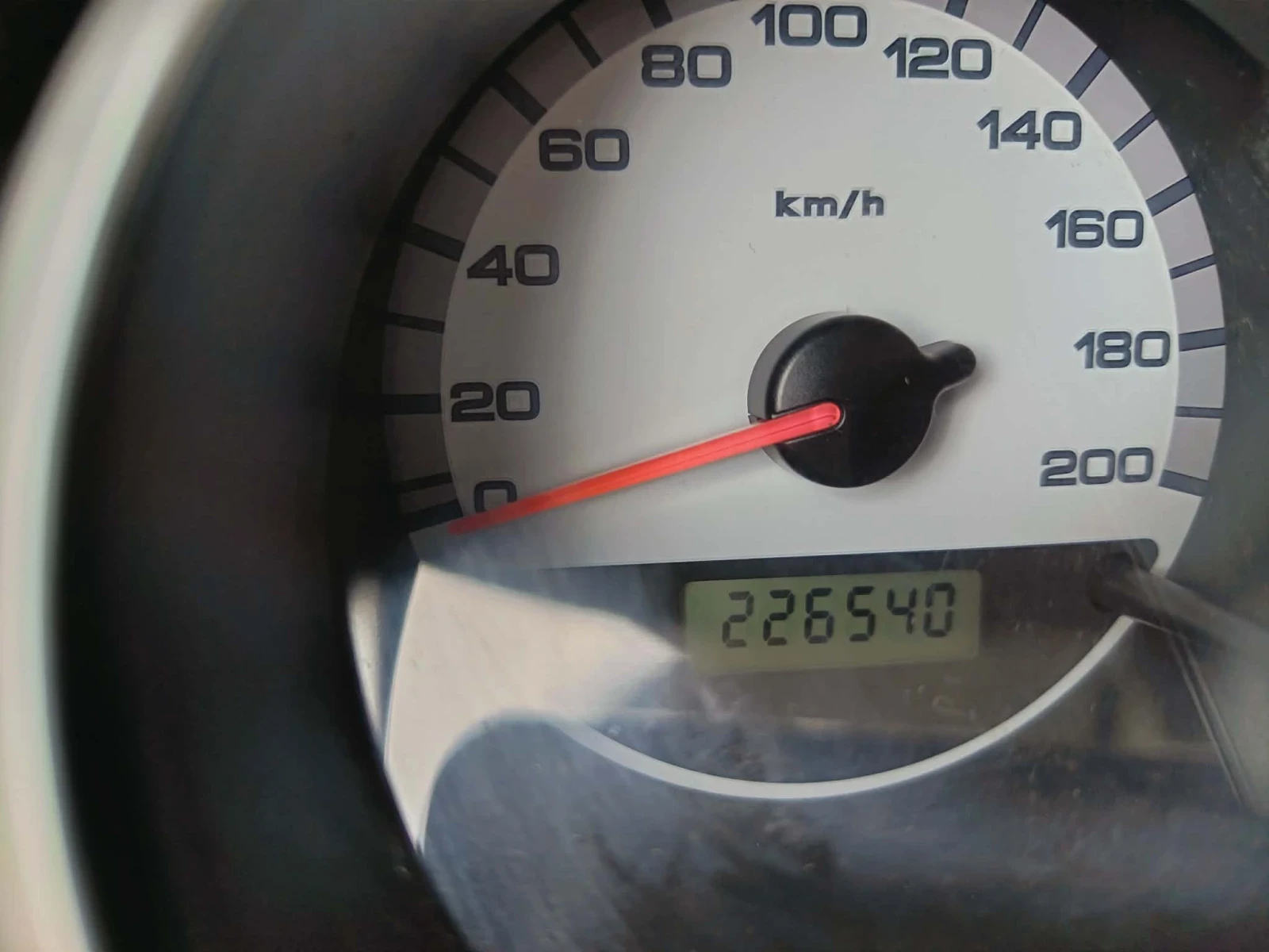 Suzuki Ignis 1.5 газ/бензин 4х4, снимка 12 - Автомобили и джипове - 54085613