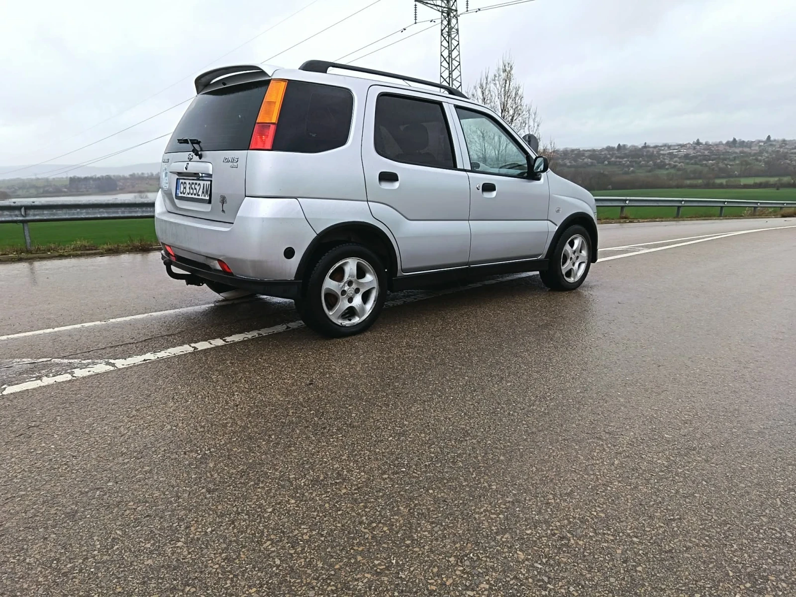 Suzuki Ignis 1.5 газ/бензин 4х4, снимка 6 - Автомобили и джипове - 54085613