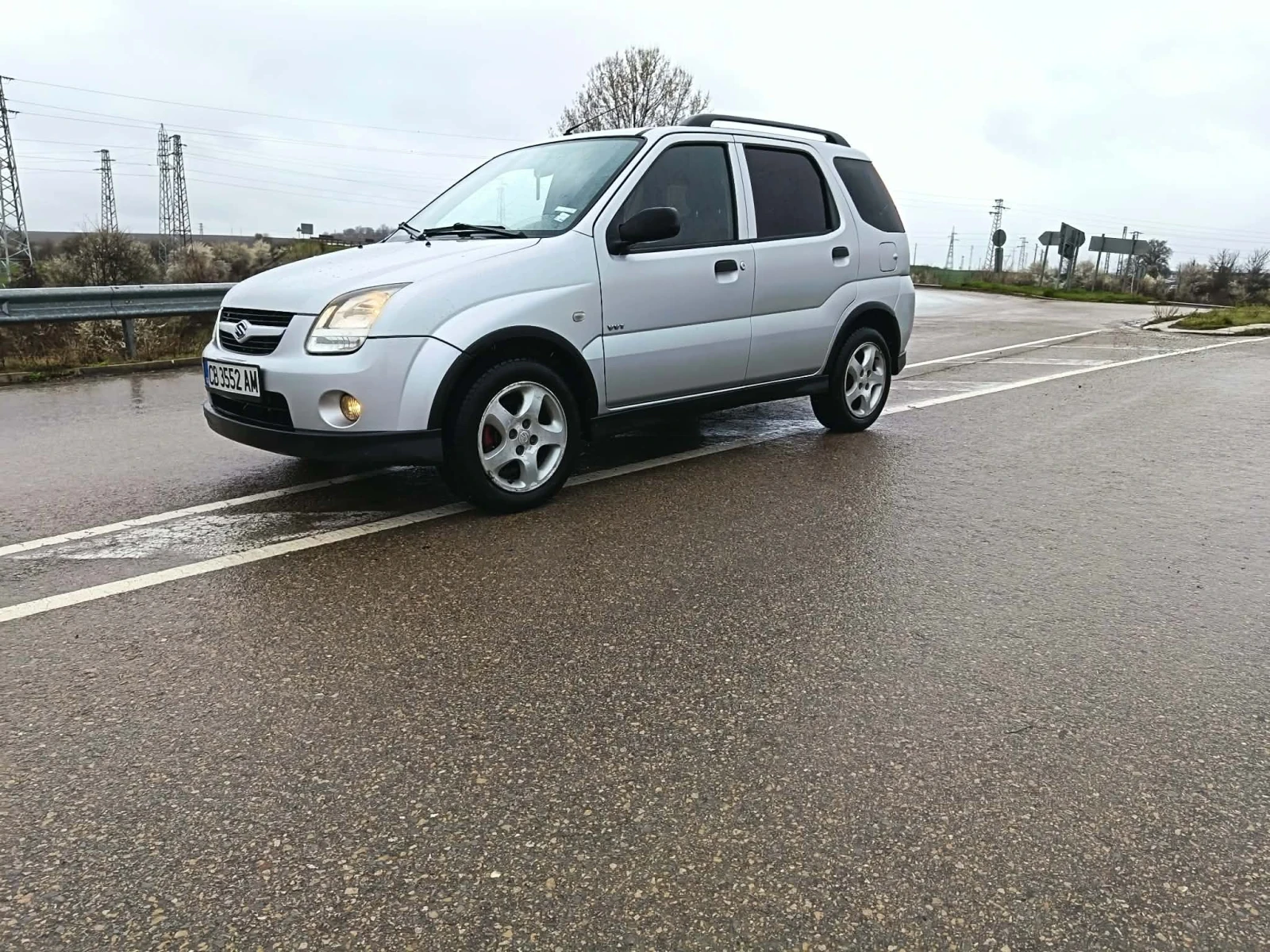 Suzuki Ignis 1.5 газ/бензин 4х4, снимка 2 - Автомобили и джипове - 54085613