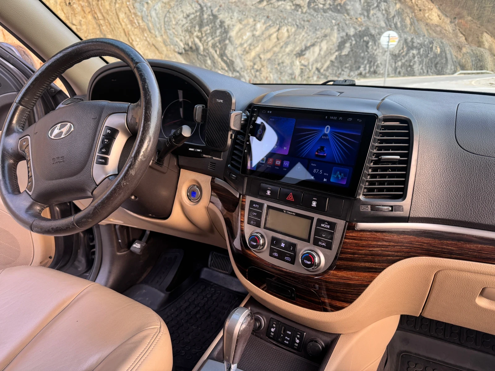 Hyundai Santa fe, снимка 12 - Автомобили и джипове - 54226910