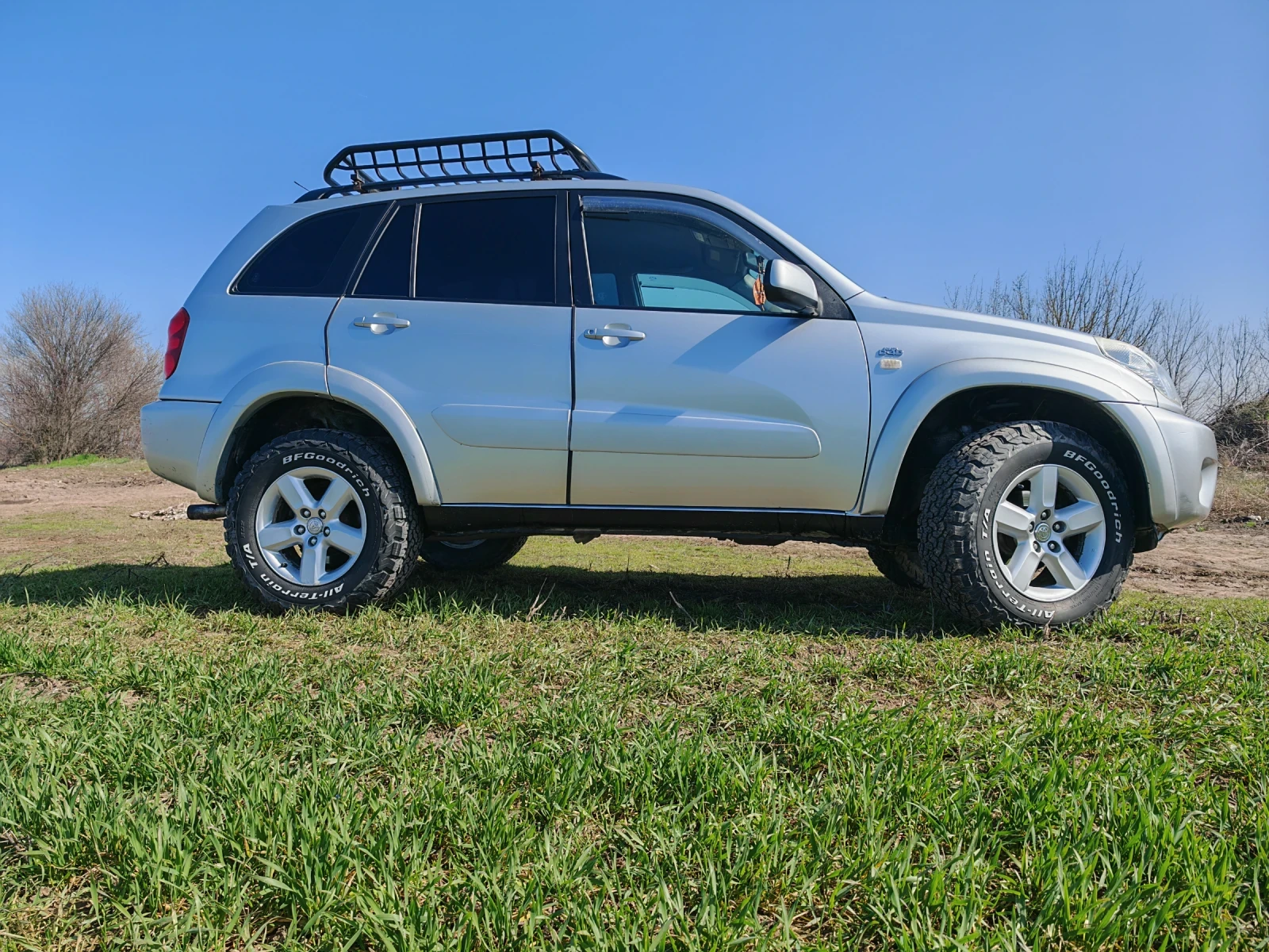 Toyota Rav4, снимка 2 - Автомобили и джипове - 54271801