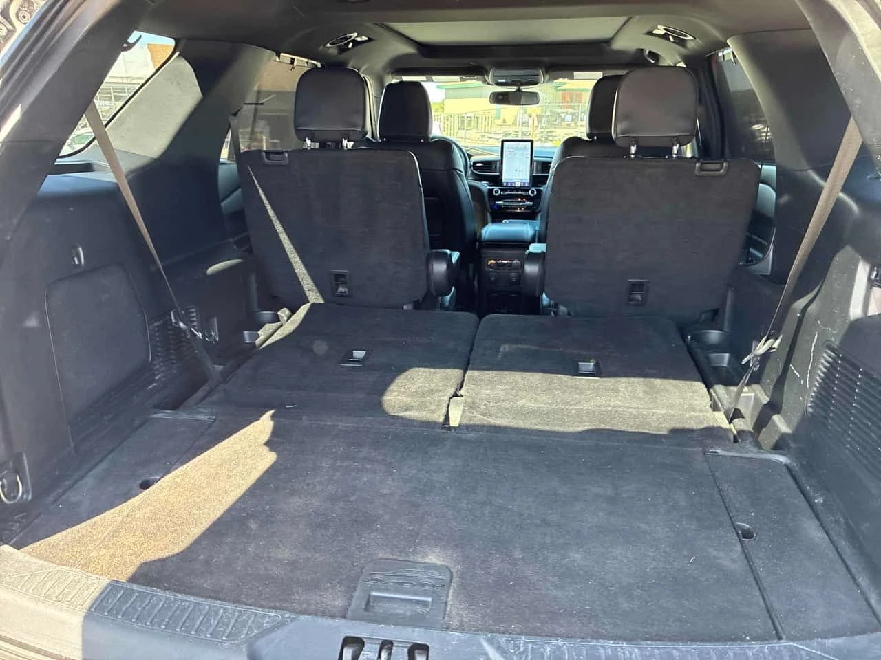 Ford Explorer * ST * 7 МЕСТЕН * 360 * ОБДУХВАНЕ * PANO, снимка 15 - Автомобили и джипове - 54642038