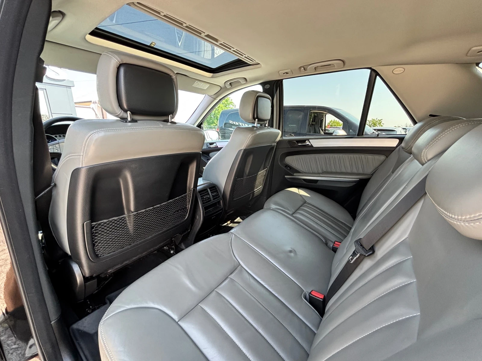 Mercedes-Benz ML 350 350/SPORT/LPG/NAVI/TOP, снимка 8 - Автомобили и джипове - 55129572