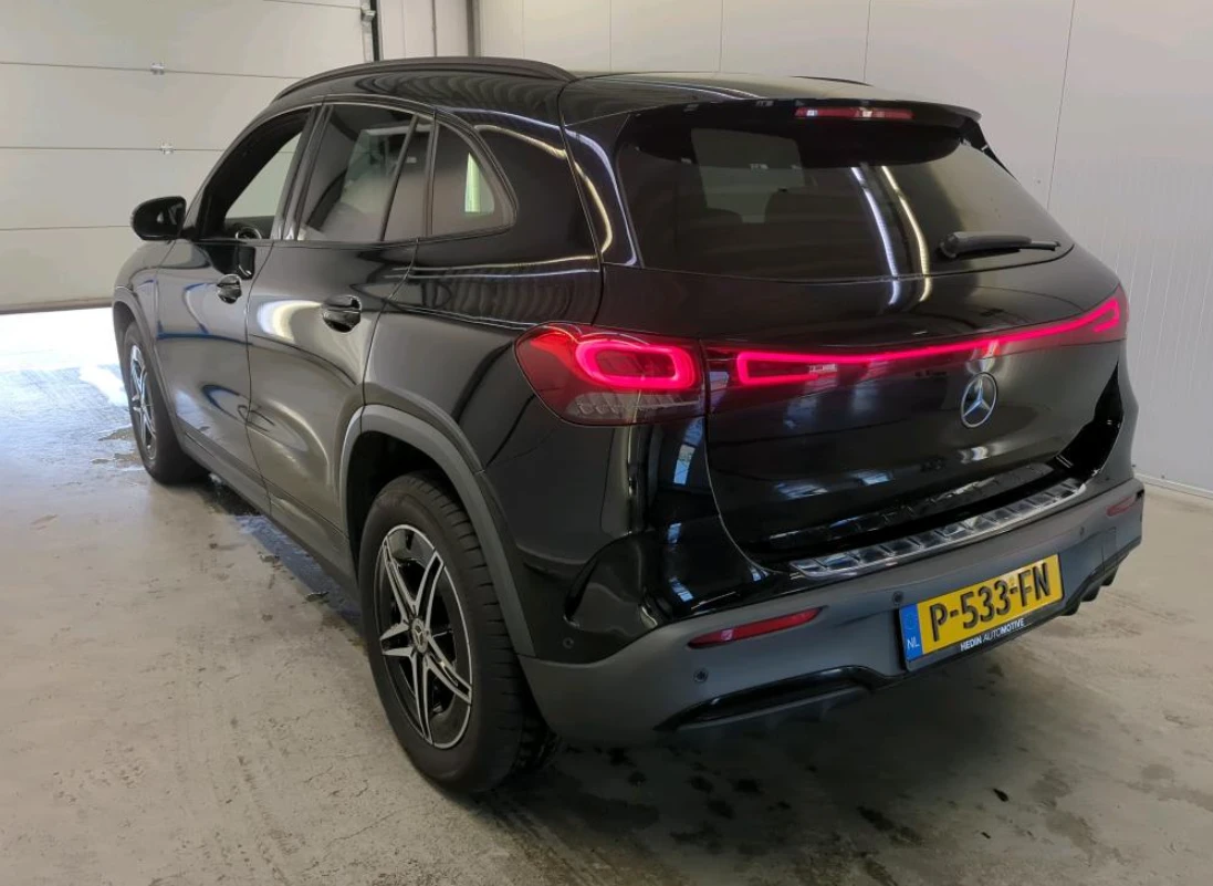Mercedes-Benz EQA 250 Business Solution AMG, снимка 4 - Автомобили и джипове - 55565730