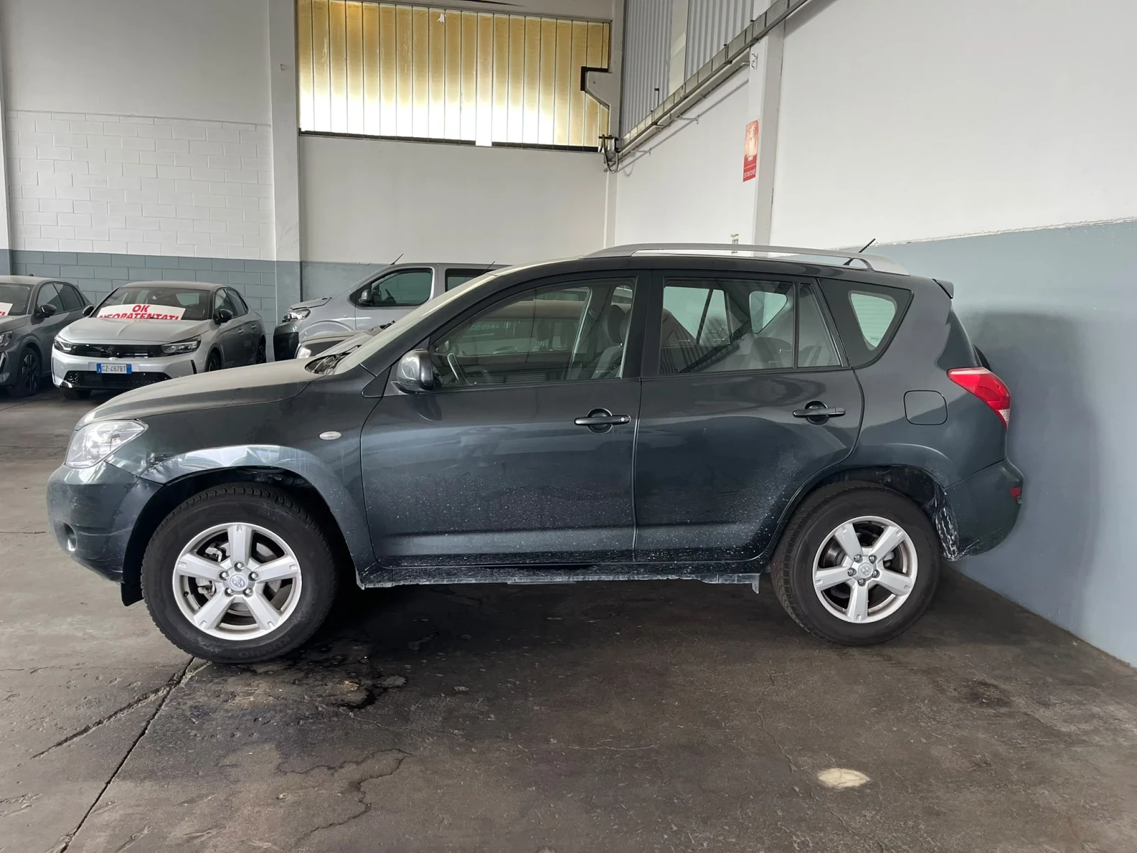 Toyota Rav4 136kc, снимка 3 - Автомобили и джипове - 56349036