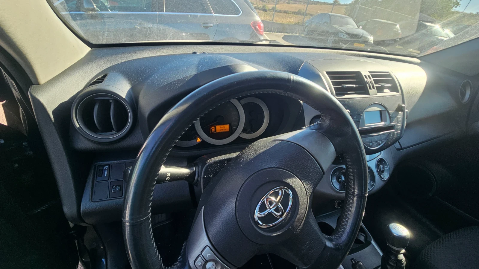Toyota Rav4 136kc, снимка 14 - Автомобили и джипове - 56349036