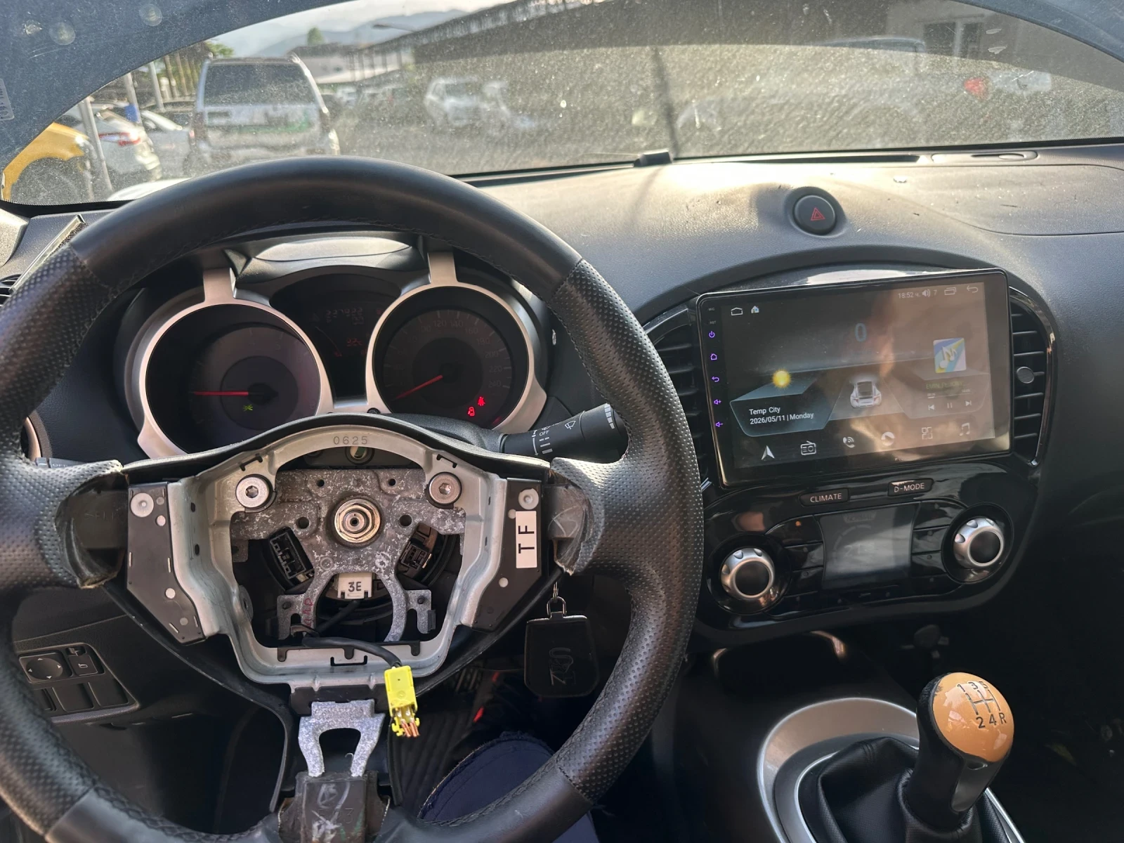 Nissan Juke, снимка 5 - Автомобили и джипове - 56454026