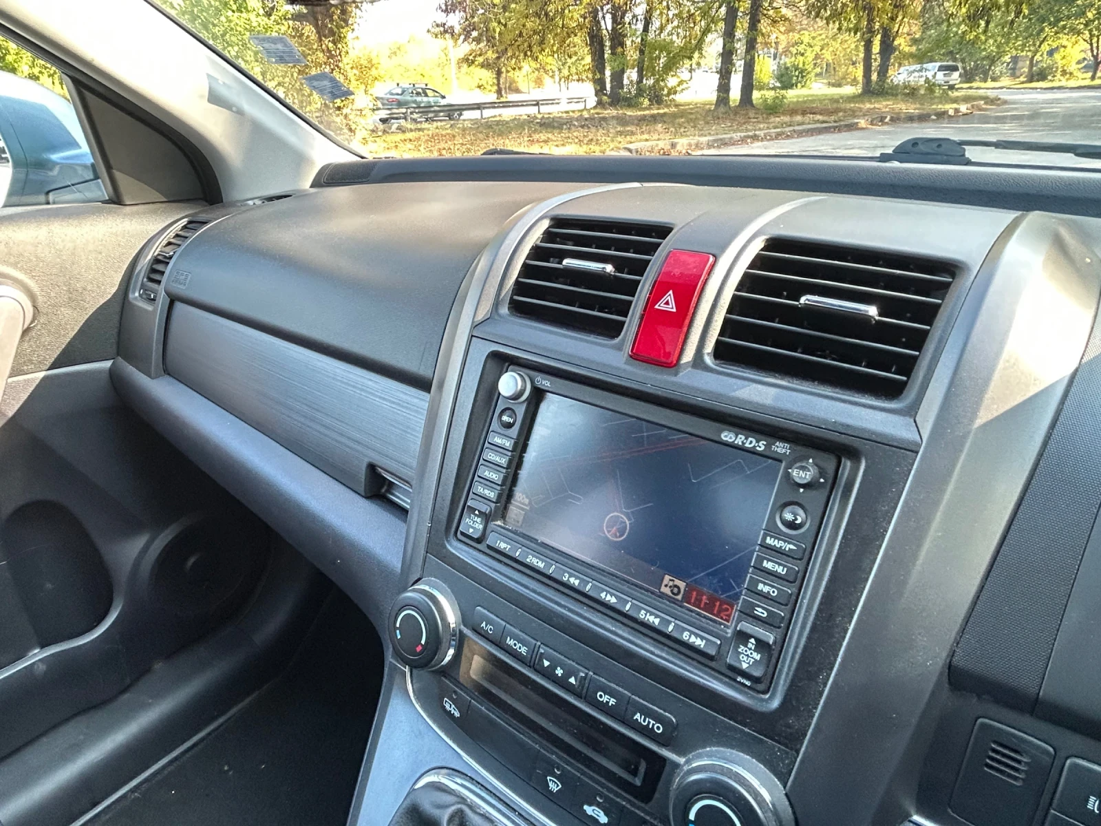 Honda Cr-v 3, снимка 12 - Автомобили и джипове - 56632851