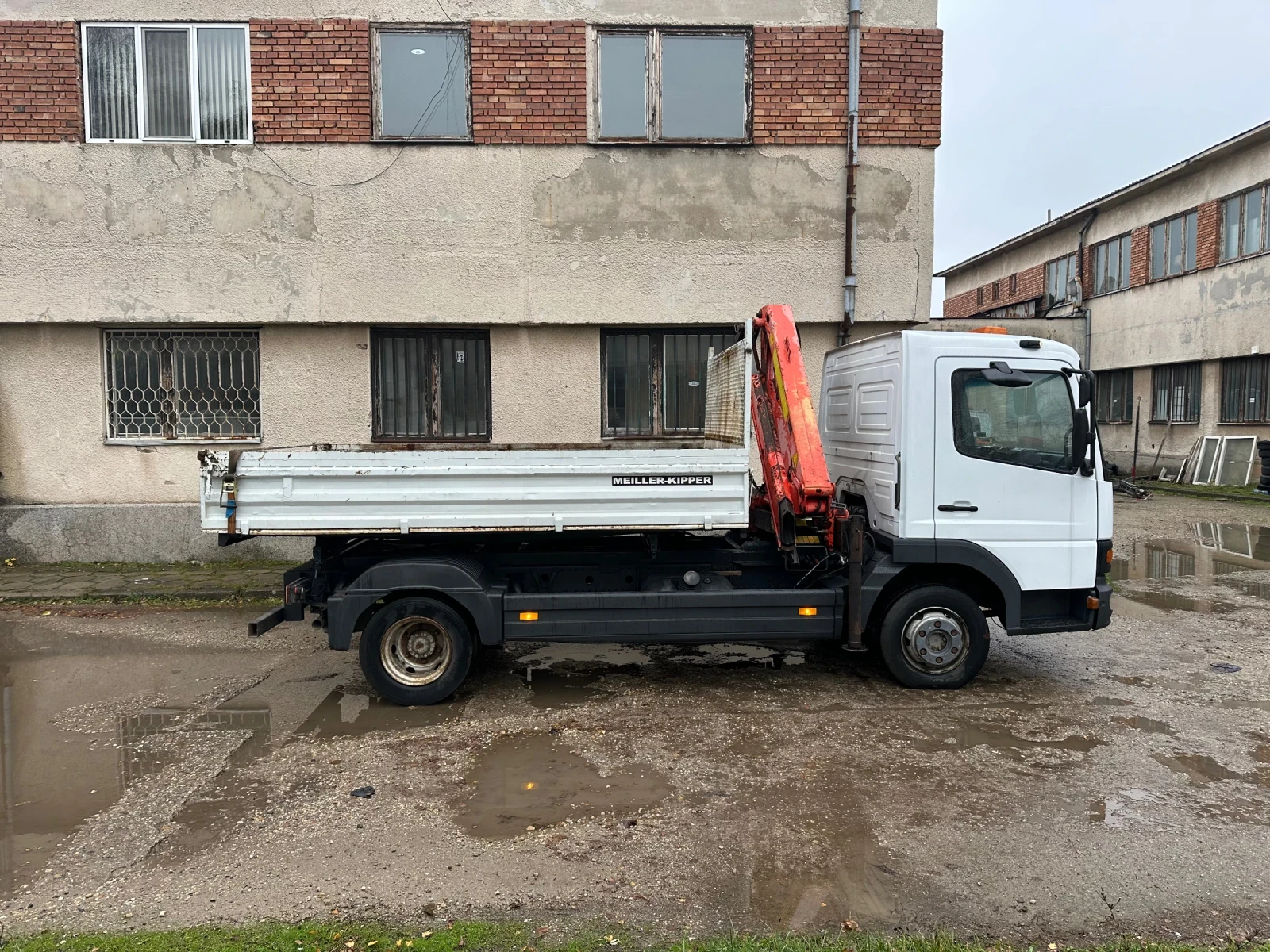 Mercedes-Benz Atego Самосал+ кран PK7000  - изображение 9
