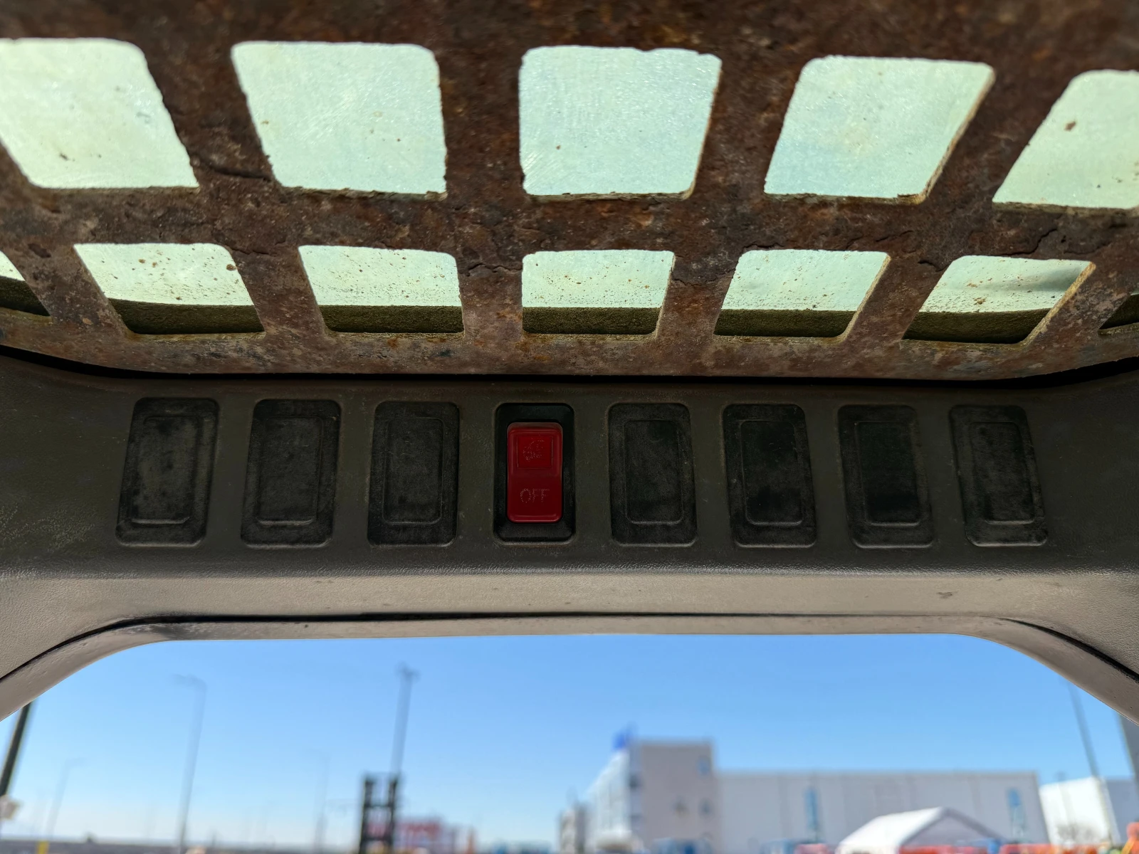    Bobcat S130 | Mobile.bg   11