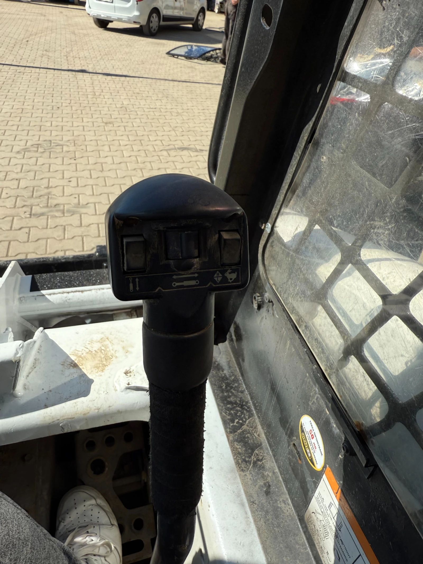    Bobcat S130 | Mobile.bg   14