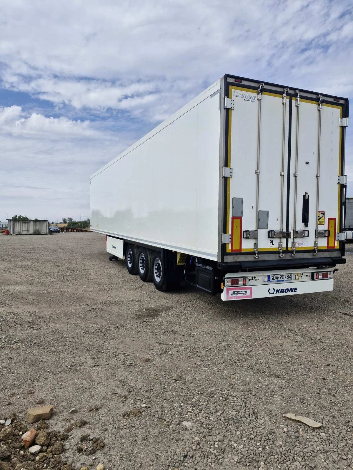 Полуремарке Krone COOL LINER 3900ч., снимка 7 - Ремаркета - 56046734