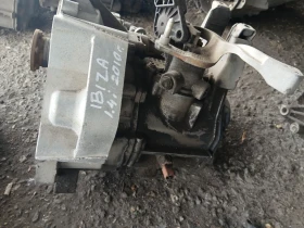 02T 301 103 AC скорости ръчни Seat Ibiza 1.4i  , снимка 3