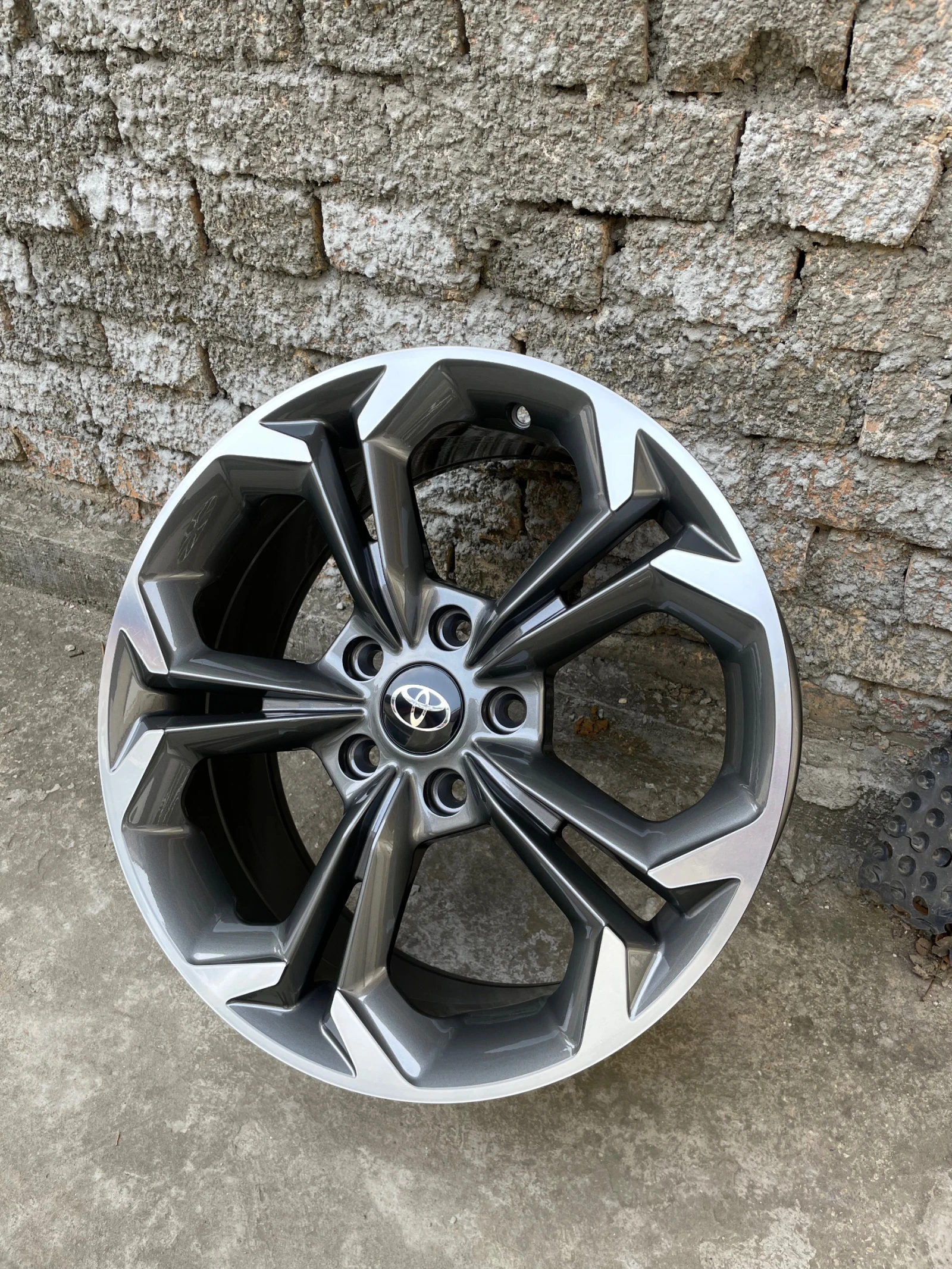   Toyota | Mobile.bg   1