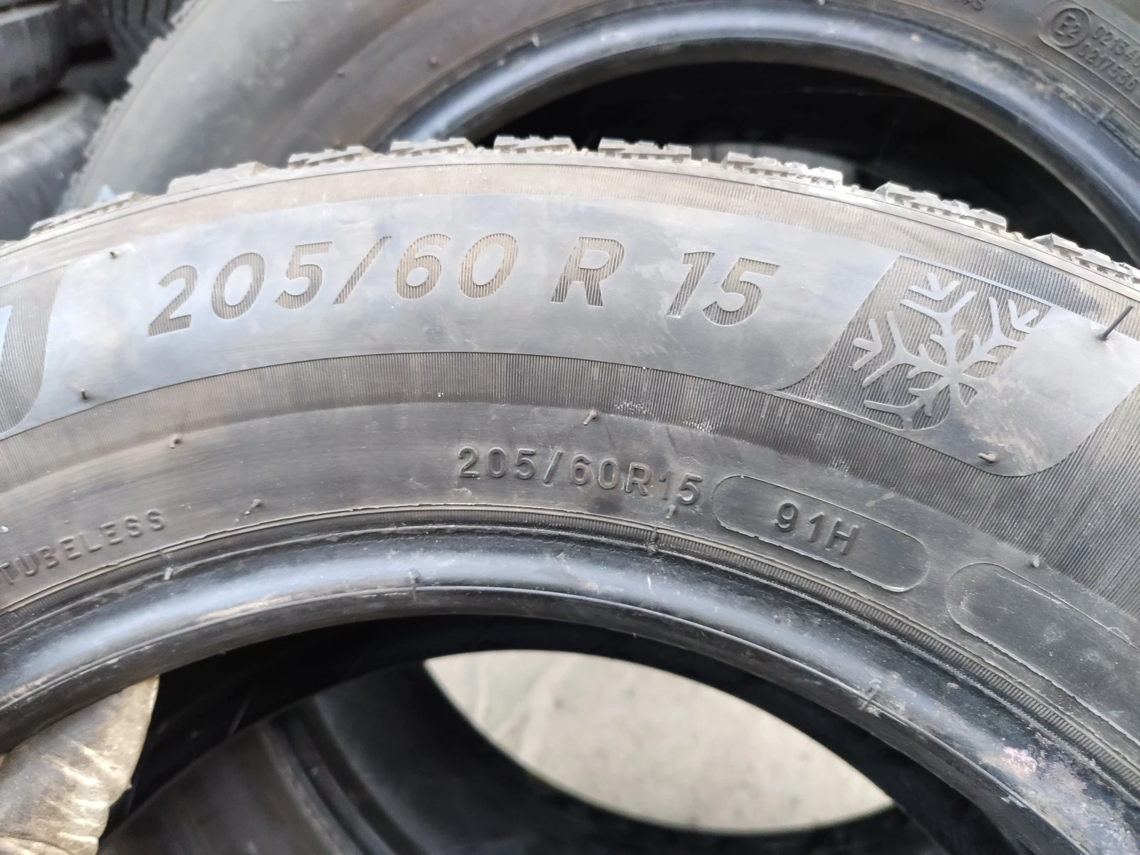  205/60R15 | Mobile.bg   8