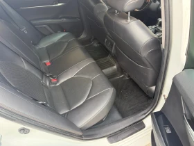 Toyota Camry Executive, снимка 10