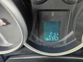 Chevrolet Cruze 2.0TDI  - 3550 € / 6943.20 лв. - 88309665 12