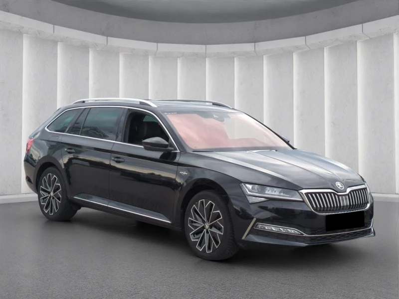 Skoda Superb * L&K* 4x4* CANTON* PANO* 360 CAM* , снимка 2 - Автомобили и джипове - 47866793